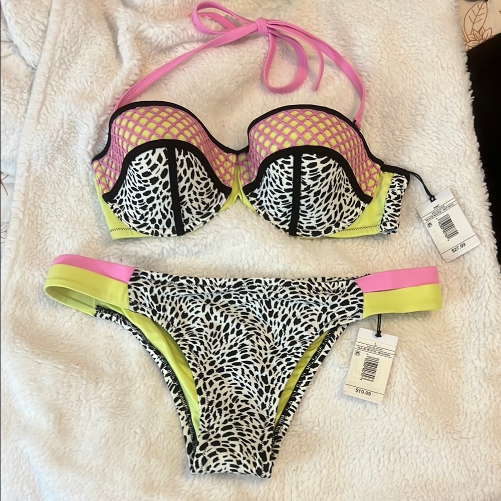 SHADE & SHORE Colorful Animal Print Bikini Set 👙☀️🏖️👒